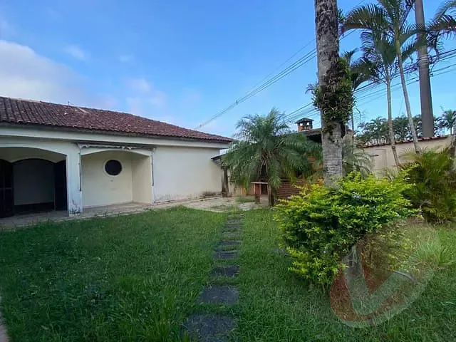 Casa com 387m² 4 quartos e 4 banheiros, à venda, no bairro Flórida em Praia Grande