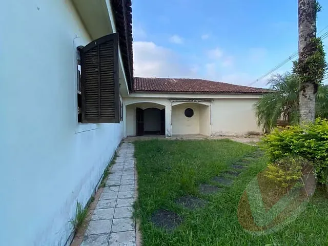 Casa com 387m² 4 quartos e 4 banheiros, à venda, no bairro Flórida em Praia Grande
