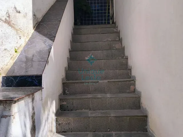Casa 6 quartos e 3 banheiros, à venda, no bairro Conjunto Taquaril em Belo Horizonte