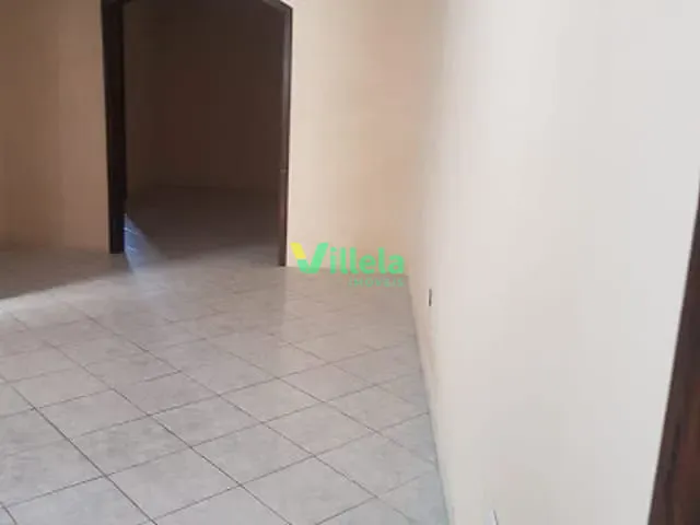 Casa 4 quartos e 2 banheiros, à venda, no bairro Jardim Maragogipe em Itaquaquecetuba