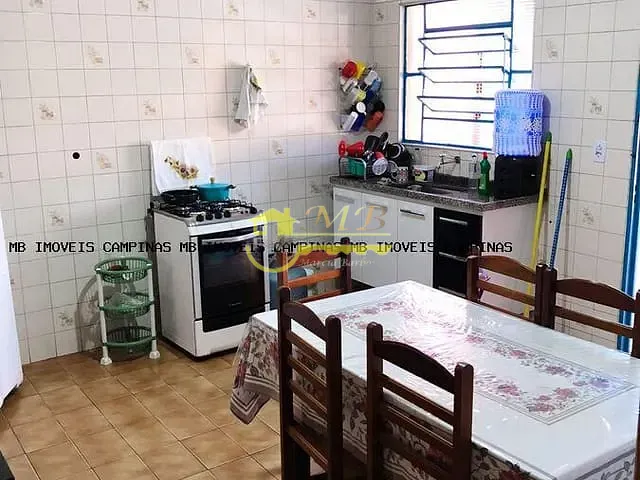 Casa com 320m² 2 quartos e 2 banheiros, à venda, no bairro Ademar de Barros em Campinas