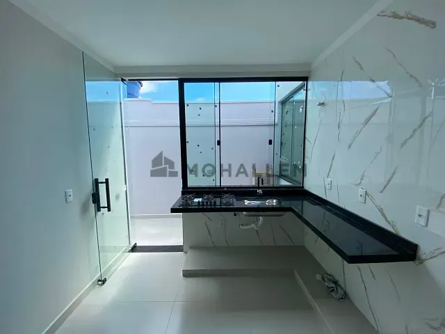 Casa 2 quartos e 1 banheiro, à venda, no bairro Santa Terezinha II em Itajubá