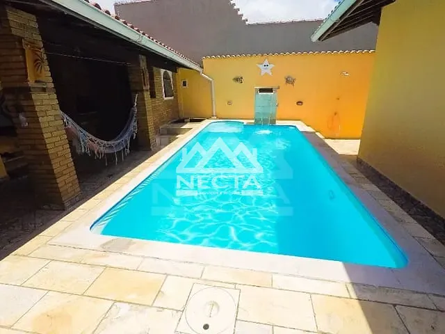 Casa 3 quartos e 3 banheiros, à venda, no bairro Praia das Palmeiras em Caraguatatuba