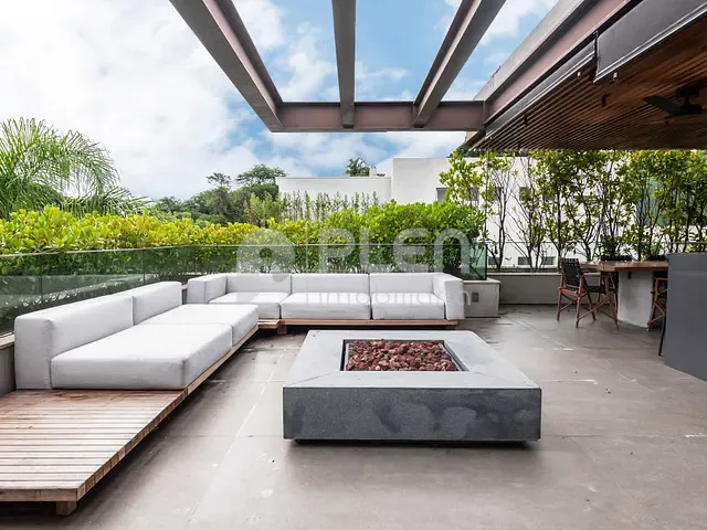 Casa 4 quartos e 7 banheiros, à venda, no bairro Alto de Pinheiros em São Paulo