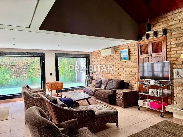 Casa com 420m² 4 quartos e 5 banheiros, à venda, no bairro Vila Madalena em São Paulo