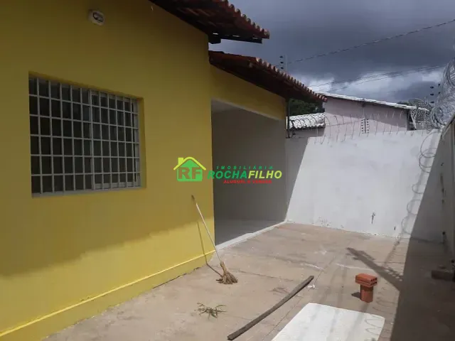 Casa 3 quartos e 1 banheiro, à venda ou para alugar, no bairro Vila Angélica em Timon