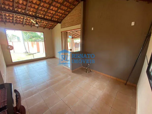 Casa 3 quartos e 4 banheiros, à venda, no bairro Itapeba em Maricá