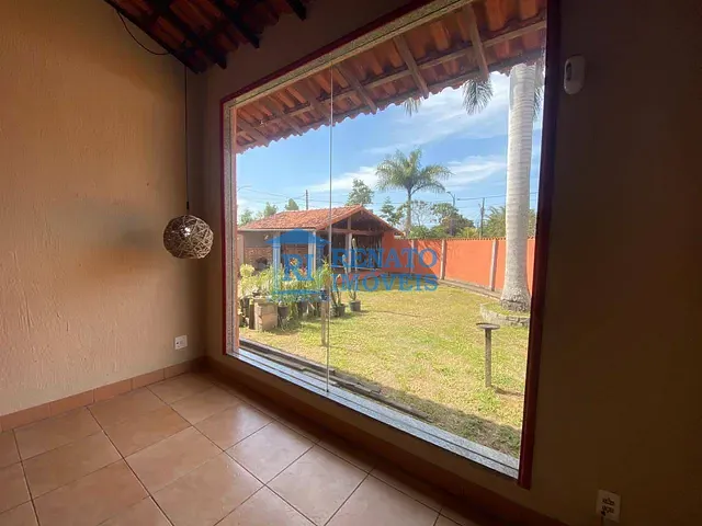 Casa 3 quartos e 4 banheiros, à venda, no bairro Itapeba em Maricá