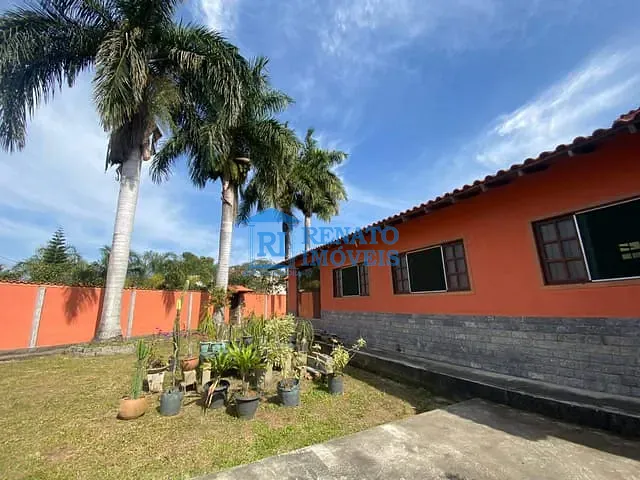 Casa 3 quartos e 4 banheiros, à venda, no bairro Itapeba em Maricá