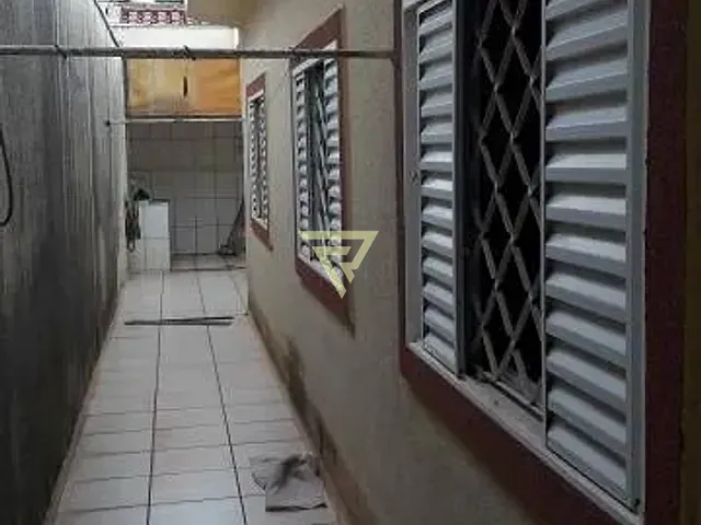 Casa com 200m² 4 quartos e 2 banheiros, à venda, no bairro Jardim Joaquim Procópio de Araújo Ferraz em Ribeirão Preto