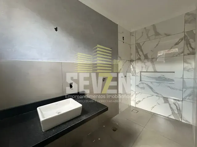 Casa com 220m² 2 quartos e 2 banheiros, à venda, no bairro Vila Zillo em Bauru