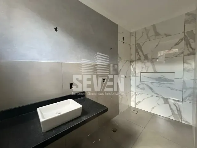 Casa com 220m² 2 quartos e 2 banheiros, à venda, no bairro Vila Zillo em Bauru