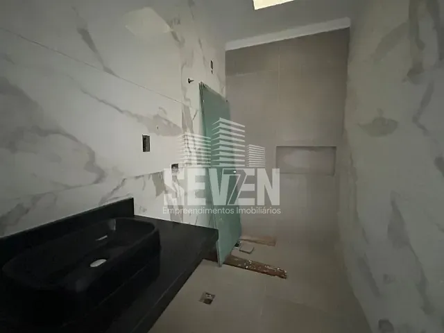 Casa com 220m² 2 quartos e 2 banheiros, à venda, no bairro Vila Zillo em Bauru