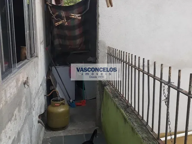 Casa com 540m² 8 quartos e 4 banheiros, à venda, no bairro Jardim Satélite em São José dos Campos