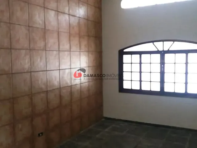 Casa com 500m² 3 quartos e 1 banheiro, à venda, no bairro Guaraú em Peruíbe