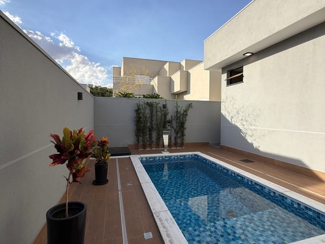 Casa 3 quartos e 1 banheiro, à venda, no bairro Jardim Santa Alice em Santa Bárbara D'Oeste