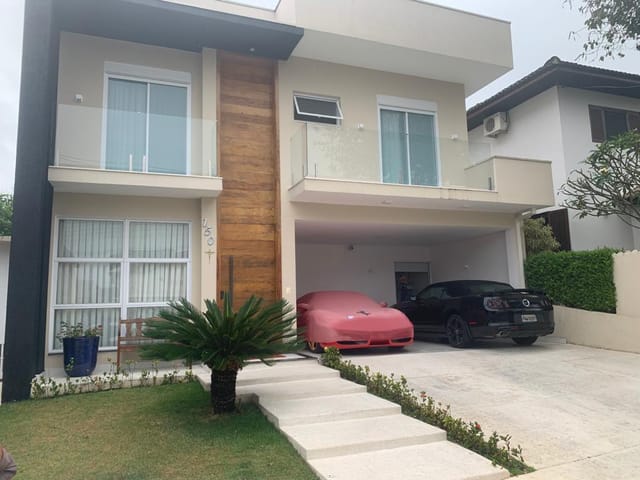 Casa com 360m² 3 quartos e 2 banheiros, à venda, no bairro Urbanova em São José dos Campos