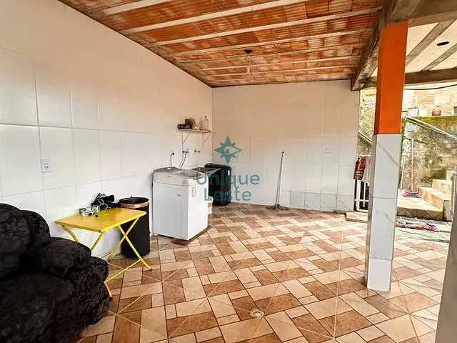 Casa 3 quartos e 2 banheiros, à venda, no bairro Conjunto Taquaril em Belo Horizonte