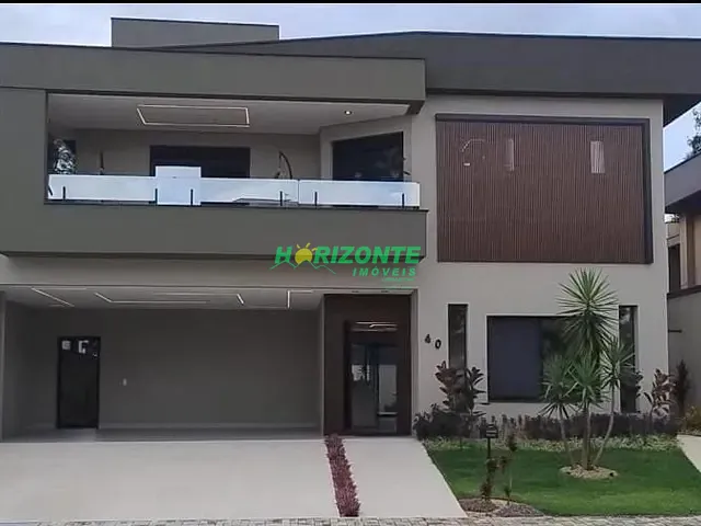 Casa com 450m² 5 quartos e 6 banheiros, à venda, no bairro Jardim do Golfe em São José dos Campos