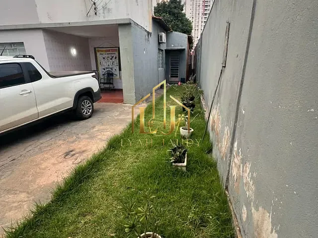 Casa com 418m² 3 quartos e 2 banheiros, à venda, no bairro Goiabeiras em Cuiabá