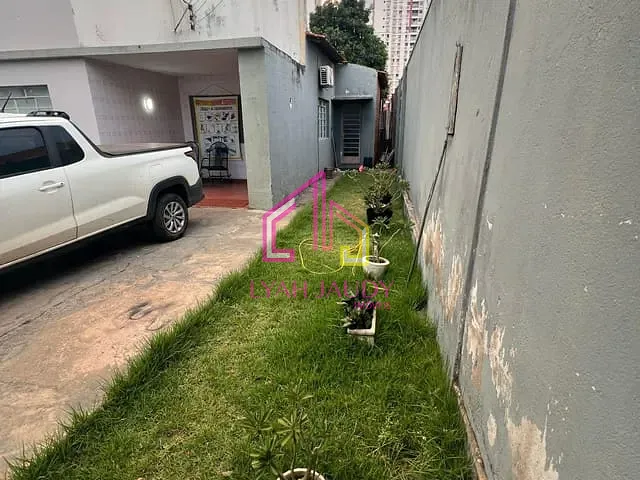 Casa com 418m² 3 quartos e 2 banheiros, à venda, no bairro Goiabeiras em Cuiabá