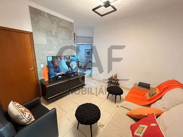 Casa com 450m² 3 quartos e 4 banheiros, à venda, no bairro Estância das Flores em Jaguariúna