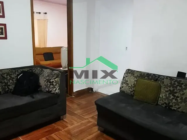 Casa com 242m² 2 quartos e 1 banheiro, à venda, no bairro Taboão em São Bernardo do Campo