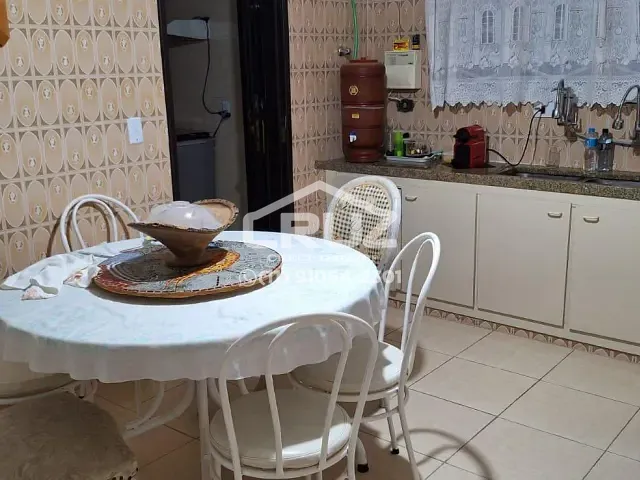 Casa 3 quartos e 2 banheiros, à venda, no bairro Vila Esperia ou Giglio em Atibaia