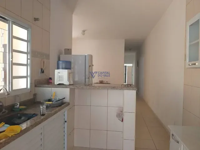 Casa com 200m² 2 quartos e 2 banheiros, à venda, no bairro Centro em Lorena
