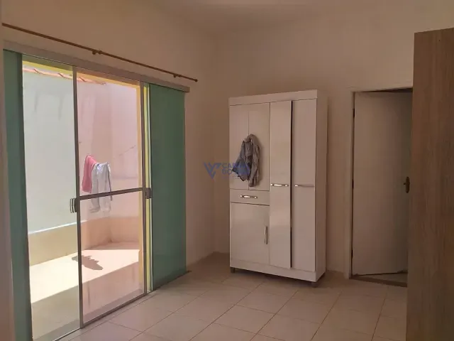 Casa com 200m² 2 quartos e 2 banheiros, à venda, no bairro Centro em Lorena