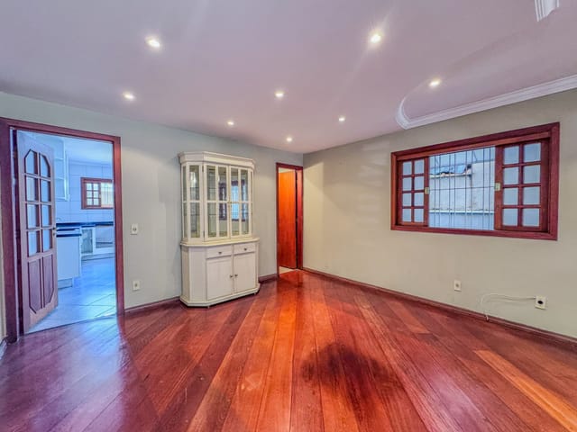 Casa com 159m² 3 quartos e 4 banheiros, à venda, no bairro Planalto Paulista em São Paulo