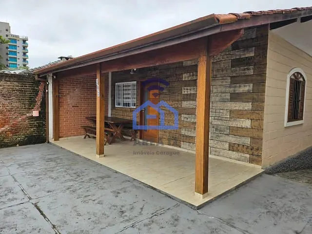 Casa com 263m² 3 quartos e 3 banheiros, à venda, no bairro Massaguaçu em Caraguatatuba