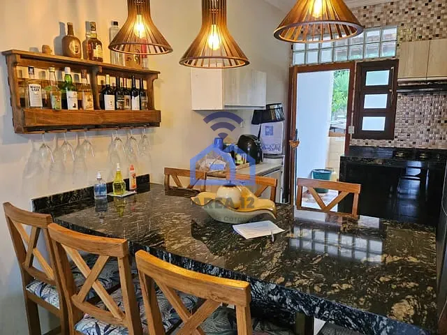Casa com 263m² 3 quartos e 3 banheiros, à venda, no bairro Massaguaçu em Caraguatatuba