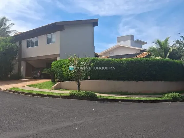 Casa com 626m² 4 quartos e 7 banheiros, à venda, no bairro Residencial Jardins em São José do Rio Preto