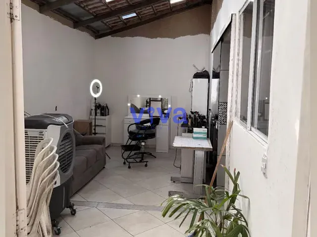 Casa com 279m² 4 quartos e 2 banheiros, à venda, no bairro Jardim Luz em Aparecida de Goiânia
