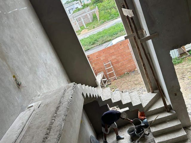 Casa 4 quartos e 4 banheiros, à venda, no bairro Residencial VILLAGE em Campos dos Goytacazes
