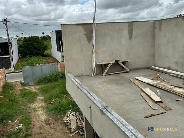Casa 4 quartos e 4 banheiros, à venda, no bairro Residencial VILLAGE em Campos dos Goytacazes