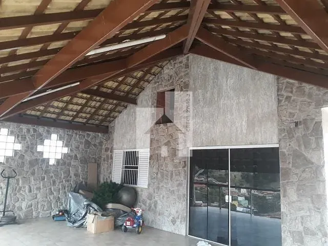 Casa com 325m² 3 quartos e 3 banheiros, à venda, no bairro Vila Nambi em Jundiaí