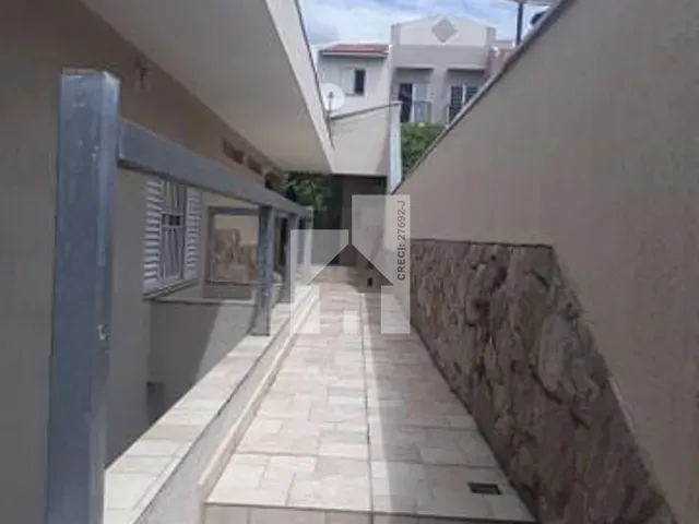 Casa com 325m² 3 quartos e 3 banheiros, à venda, no bairro Vila Nambi em Jundiaí