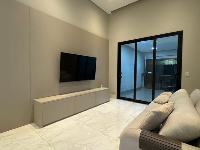 Casa 3 quartos e 1 banheiro, à venda, no bairro Vila Pântano em Santa Bárbara D'Oeste