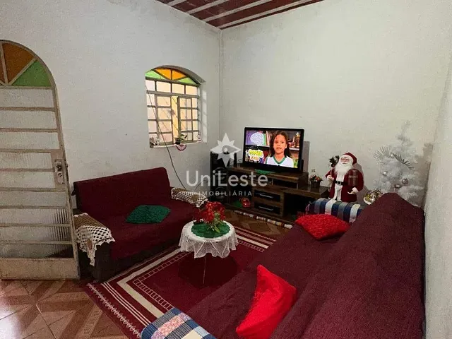 Casa 6 quartos e 3 banheiros, à venda, no bairro Paraíso em Belo Horizonte