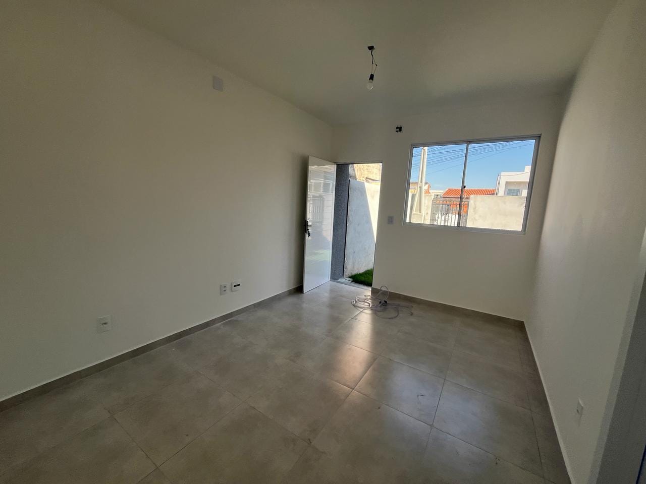 Casa para alugar com 2 quartos, 80m² - Foto 7