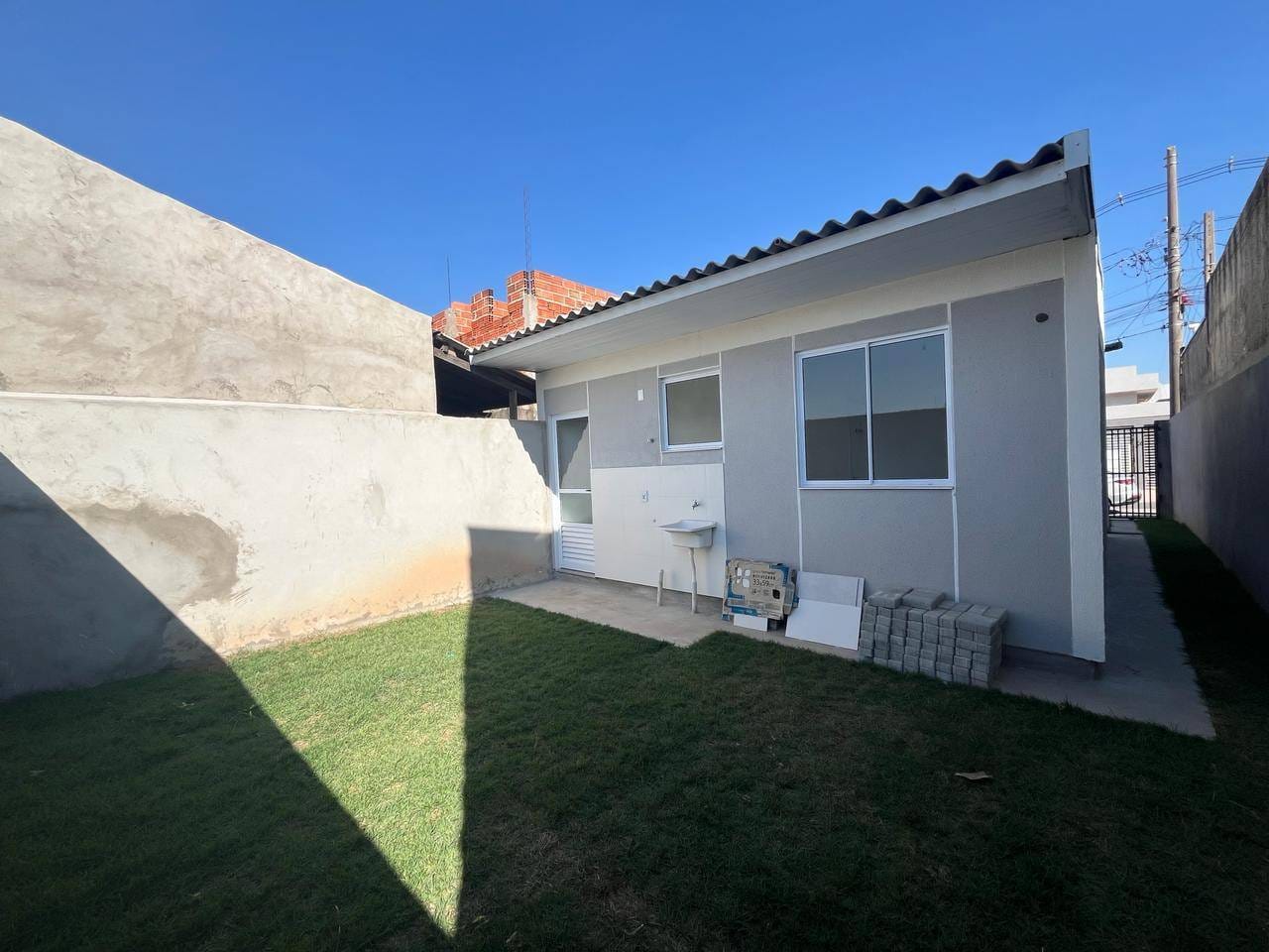 Casa, 2 quartos, 80 m² - Foto 1
