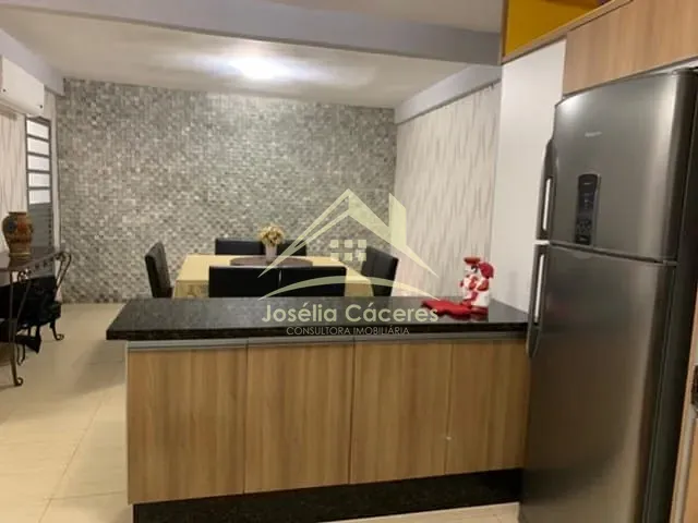 Casa com 300m² 3 quartos e 3 banheiros, à venda, no bairro Parque Cuiabá em Cuiabá