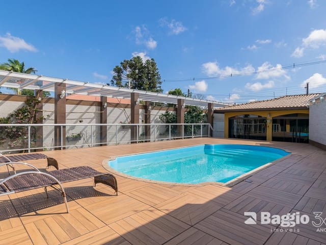 Casa com 456m² 3 quartos e 5 banheiros, à venda, no bairro Afonso Pena em São José Dos Pinhais