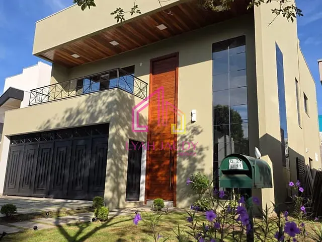 Casa com 375m² 3 quartos e 4 banheiros, à venda, no bairro Jardim Imperial em Cuiabá