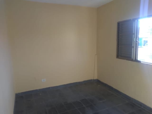 Casa com 40m² 2 quartos e 1 banheiro, para alugar, no bairro Jardim Imbé em São Paulo