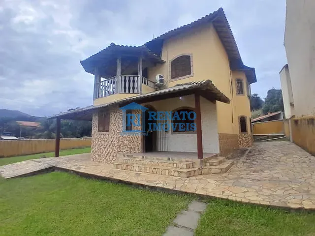 Casa 4 quartos e 3 banheiros, à venda, no bairro Ponta Negra (Ponta Negra) em Maricá