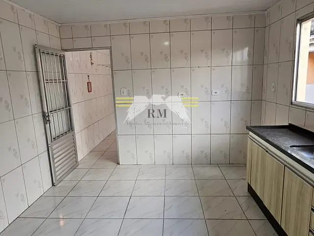 Casa 3 quartos e 1 banheiro, para alugar, no bairro Jardim Vila Formosa em São Paulo