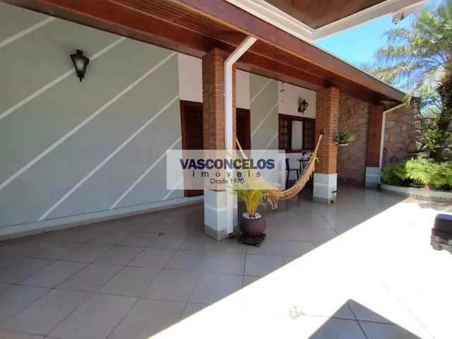 Casa com 300m² 3 quartos e 3 banheiros, à venda, no bairro Cidade Vista Verde em São José Dos Campos
